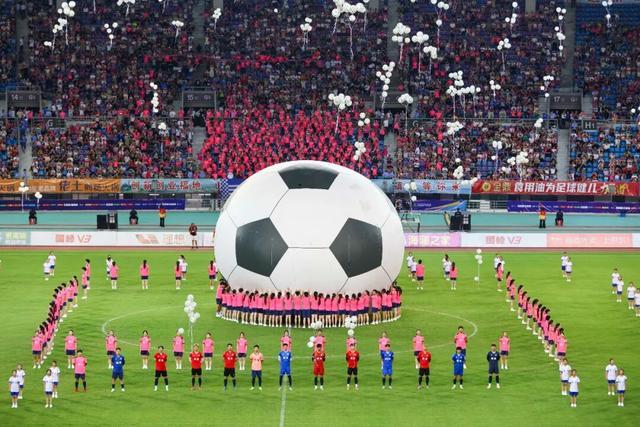 镇江时隔八场再进球,惜败成“苏超”首支无缘淘汰赛队伍;南京三连胜,积20分升至“苏超”榜二