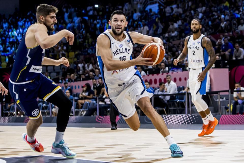 前火箭掘金锋线的能力已经大幅下滑了,希腊队真是青黄不接了?